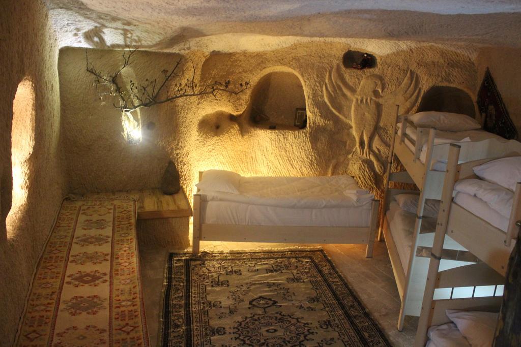 גורמה Stay In Peace Cave Hostel מראה חיצוני תמונה