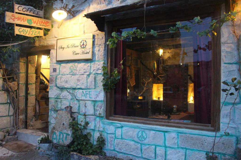 גורמה Stay In Peace Cave Hostel מראה חיצוני תמונה