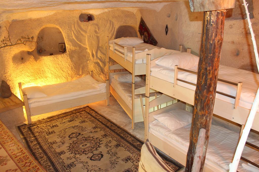 גורמה Stay In Peace Cave Hostel חדר תמונה