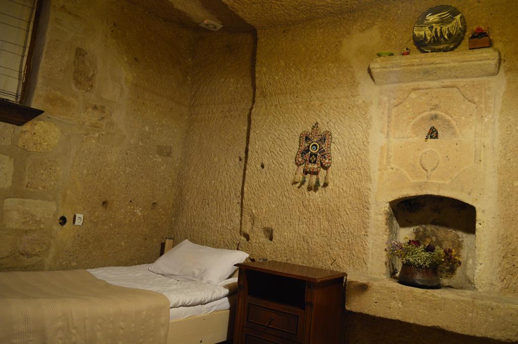 גורמה Stay In Peace Cave Hostel מראה חיצוני תמונה